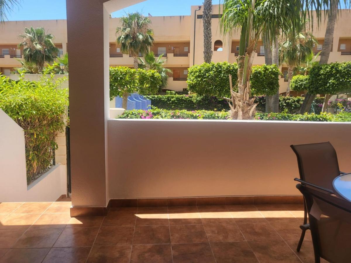 ¡Bajo Precioso Con Salida Directa A La Piscina Comunitaria En Paraiso De Vera! Buitenkant foto