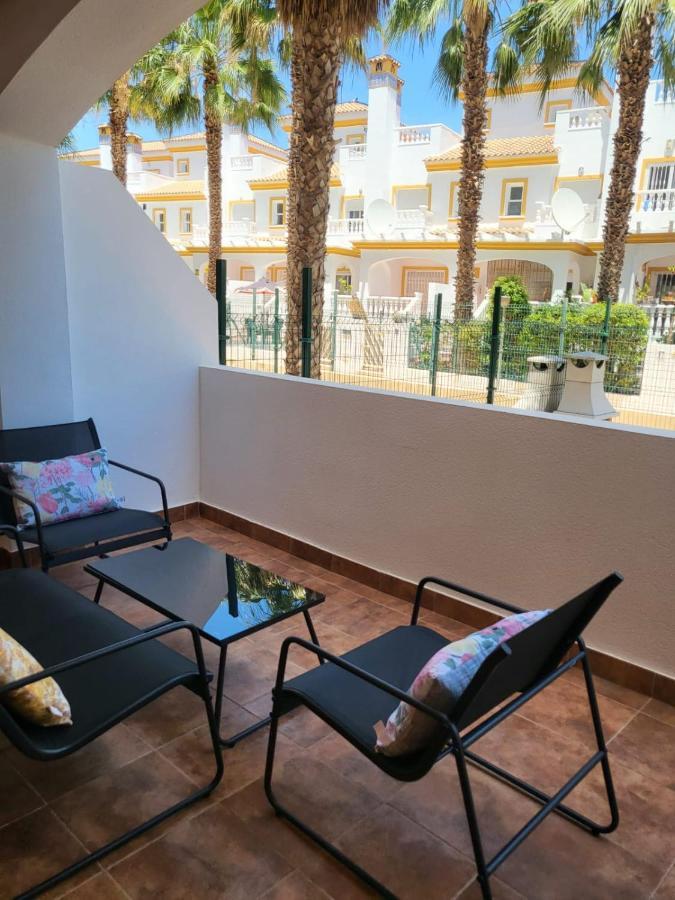¡Bajo Precioso Con Salida Directa A La Piscina Comunitaria En Paraiso De Vera! Buitenkant foto